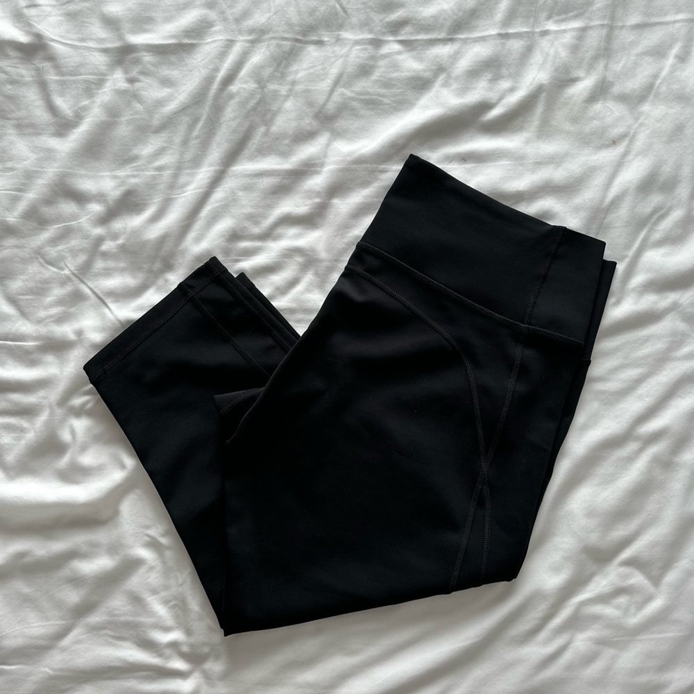 157 Adidas Climalite High Waisted Capri Leggings